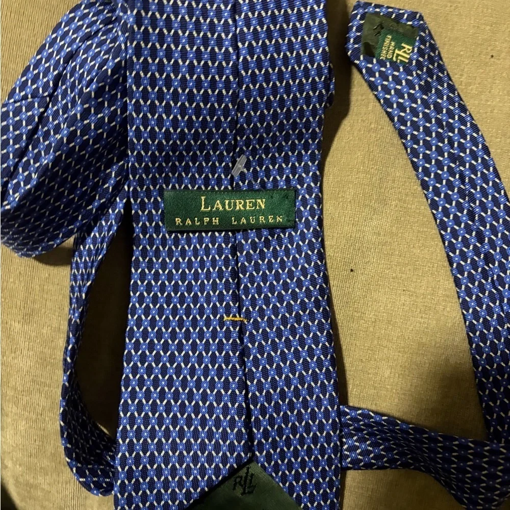 Ralph Lauren Blue Patterned Men's Tie 100 silk made in usa